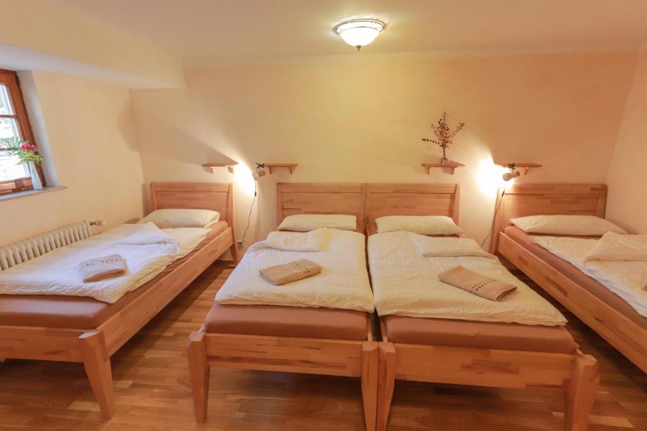 Hotel & Tagungszentrum Schloss Hohenfels Hohenfels  外观 照片