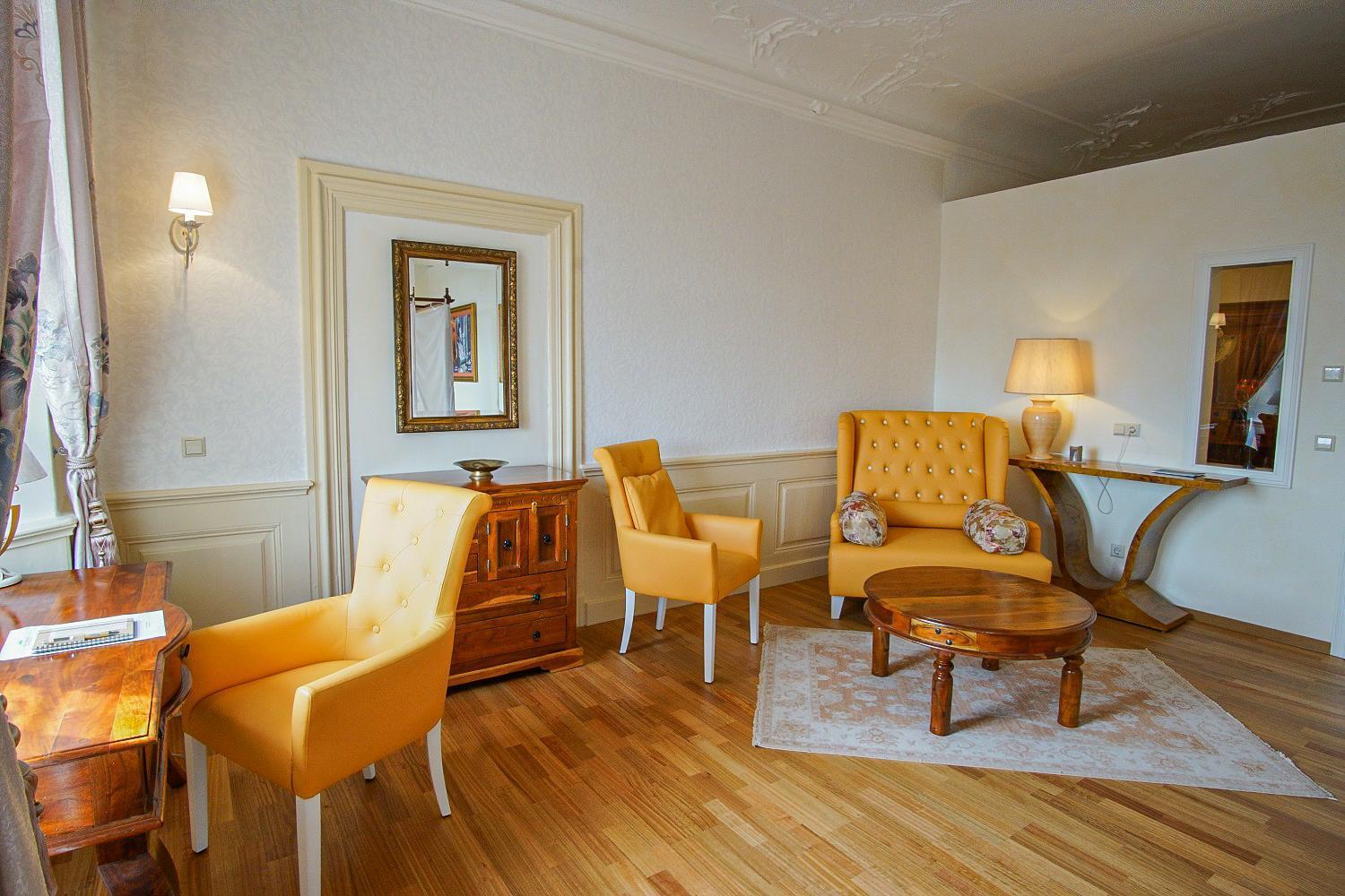 Hotel & Tagungszentrum Schloss Hohenfels Hohenfels  外观 照片