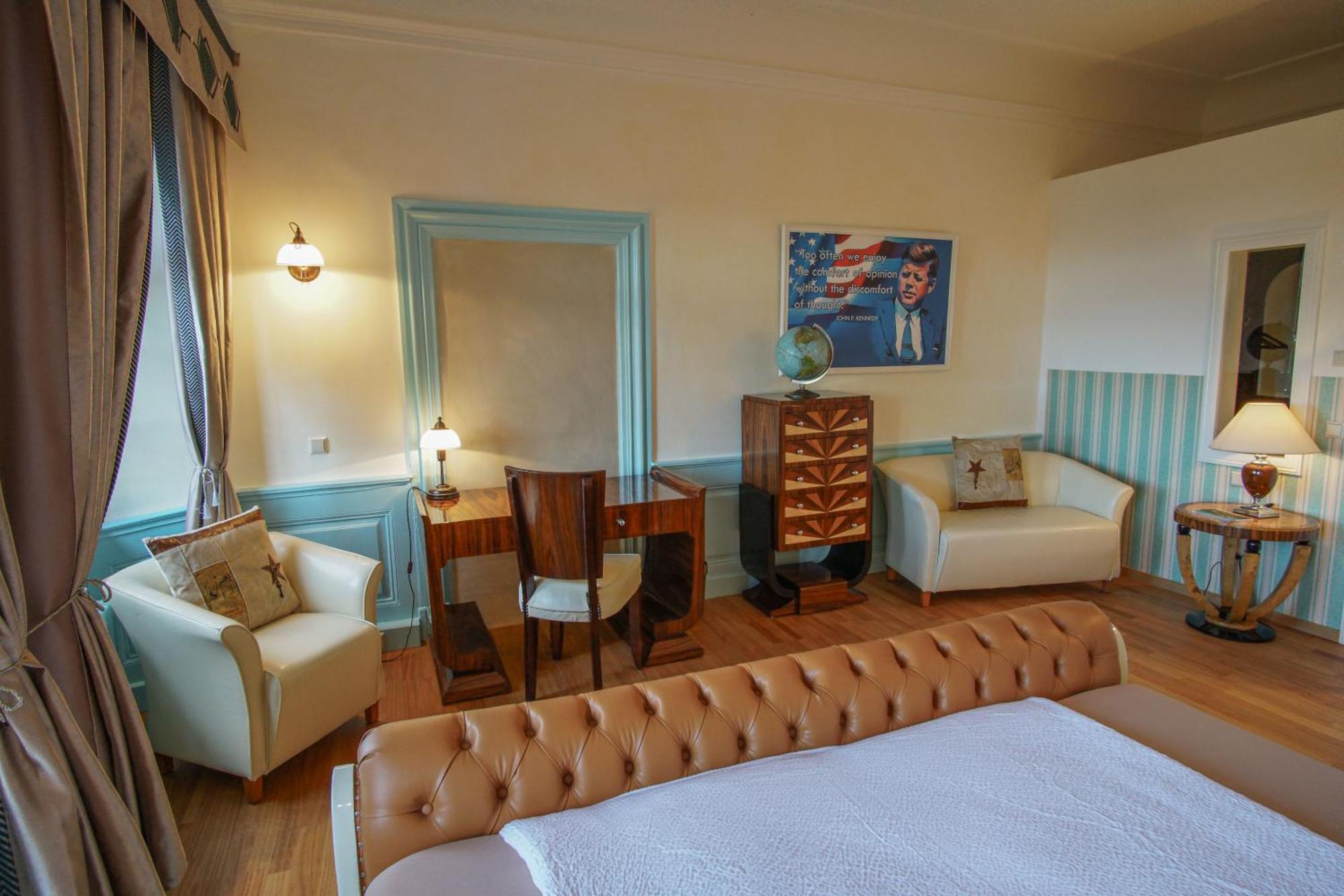 Hotel & Tagungszentrum Schloss Hohenfels Hohenfels  外观 照片