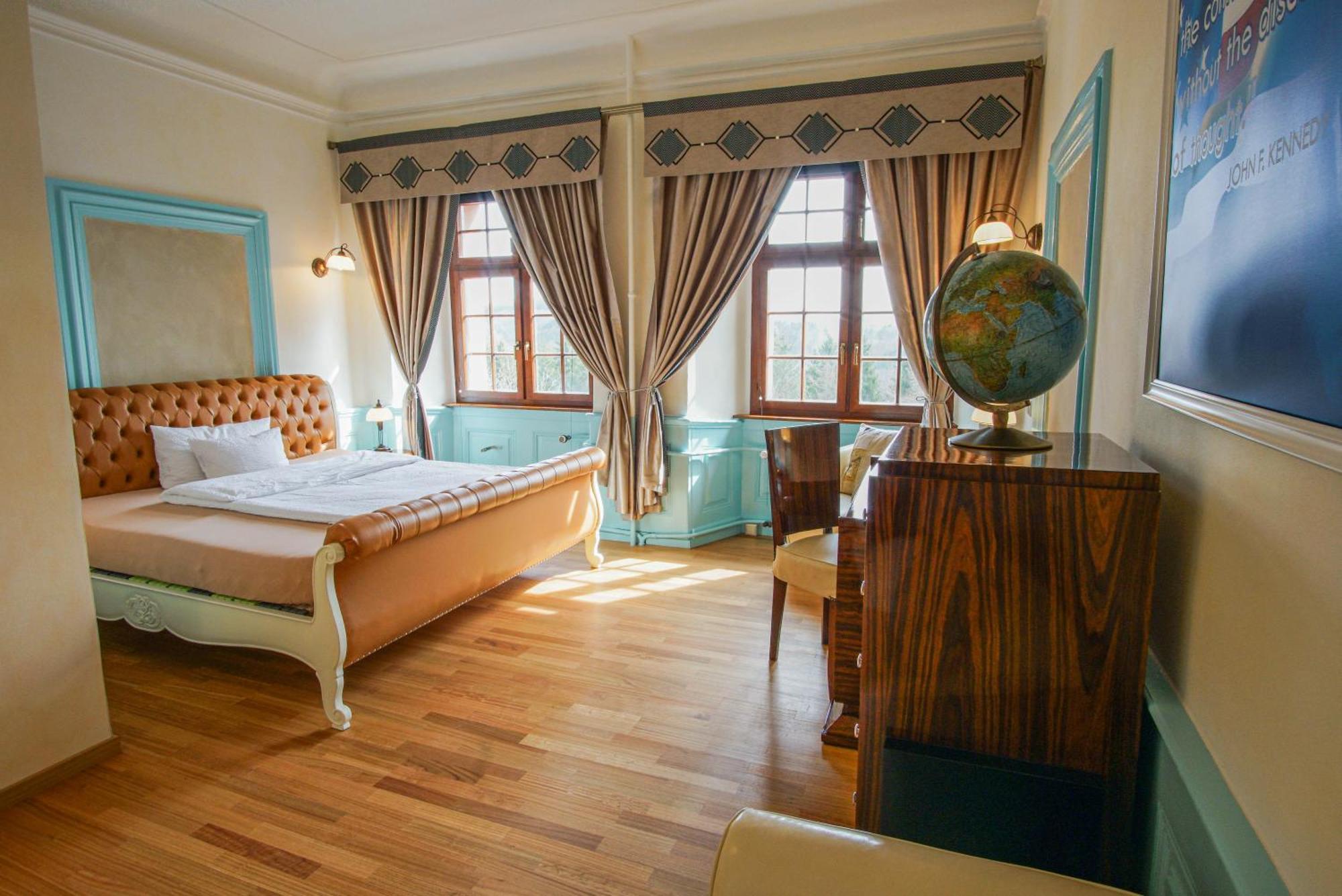 Hotel & Tagungszentrum Schloss Hohenfels Hohenfels  外观 照片